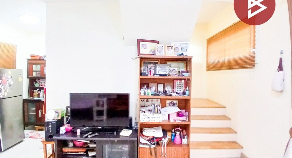 For sale 3 ベッドルーム townhouse in Bang Phli, Samut Prakan