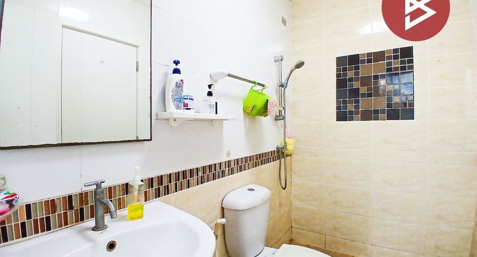 For sale 3 ベッドルーム townhouse in Bang Phli, Samut Prakan