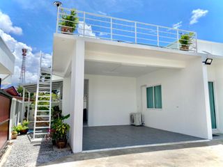 Villa zur Miete und zum Kauf mit 3 Zimmer in Bang Lamung, Chonburi
