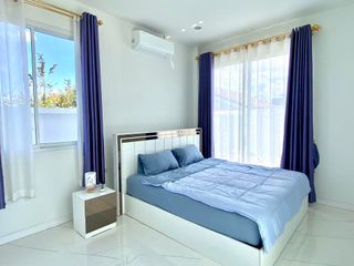 Villa zur Miete und zum Kauf mit 3 Zimmer in Bang Lamung, Chonburi