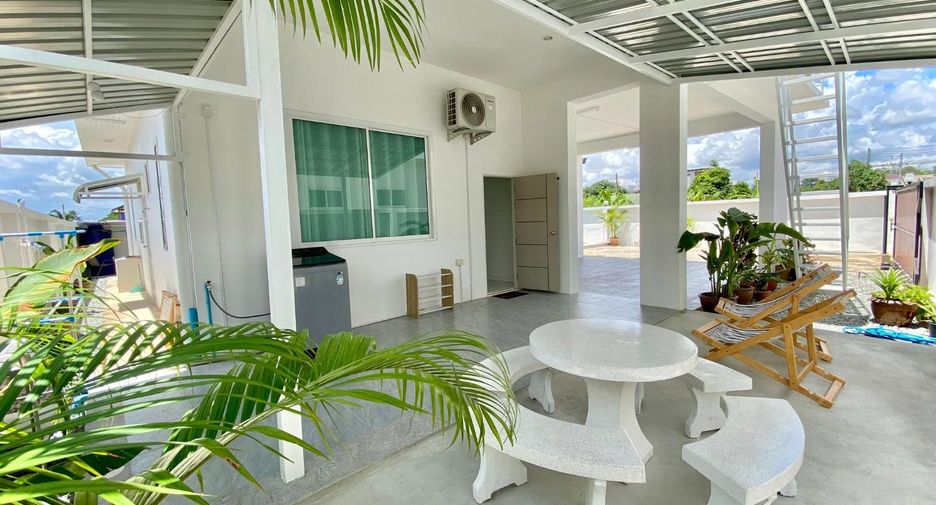 Villa zur Miete und zum Kauf mit 3 Zimmer in East Pattaya, Pattaya