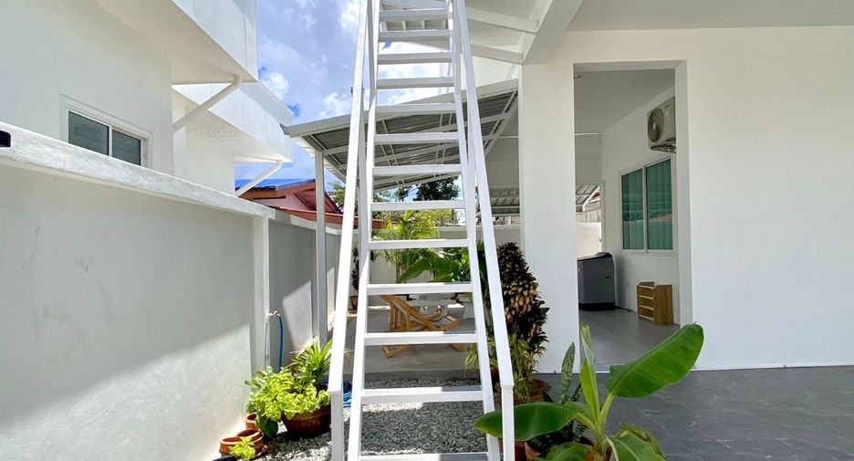 Villa zur Miete und zum Kauf mit 3 Zimmer in East Pattaya, Pattaya