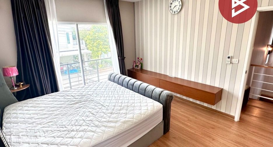For sale 3 bedrooms house in Mueang Samut Prakan, Samut Prakan