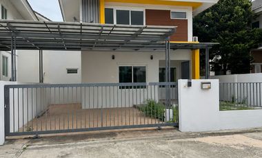 For sale 3 ベッドルーム house in Si Racha, Chonburi