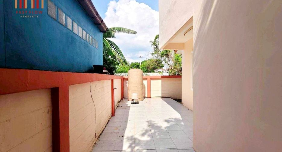 For sale 3 bedrooms house in Sai Mai, Bangkok