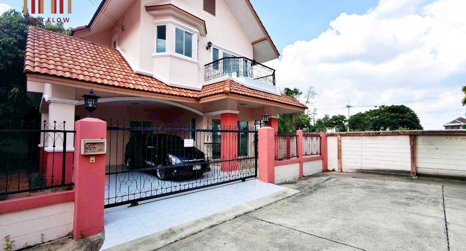 For sale 3 bedrooms house in Sai Mai, Bangkok