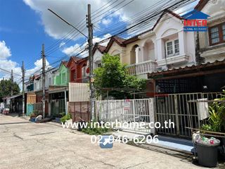For sale 2 bedrooms townhouse in Khlong Sam Wa, Bangkok