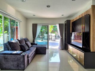 Haus zur Miete mit 4 Zimmer in Mueang Chiang Mai, Chiang Mai