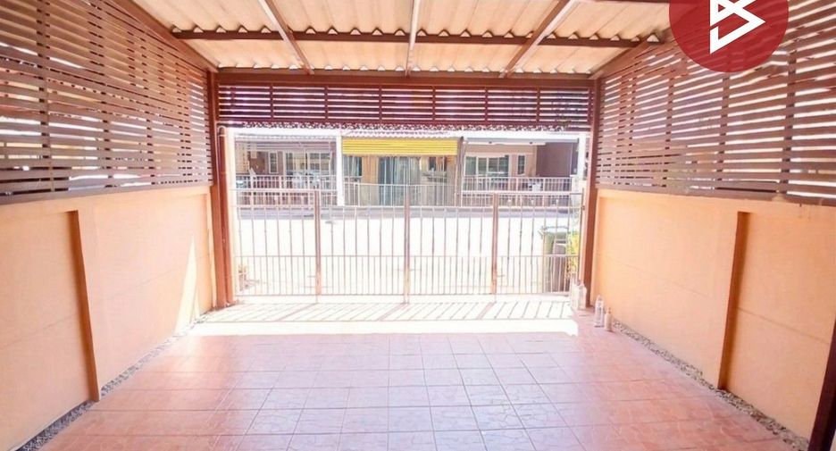 For sale 3 bedrooms townhouse in Bang Phli, Samut Prakan