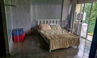 For sale 1 bed condo in Khlong Toei, Bangkok
