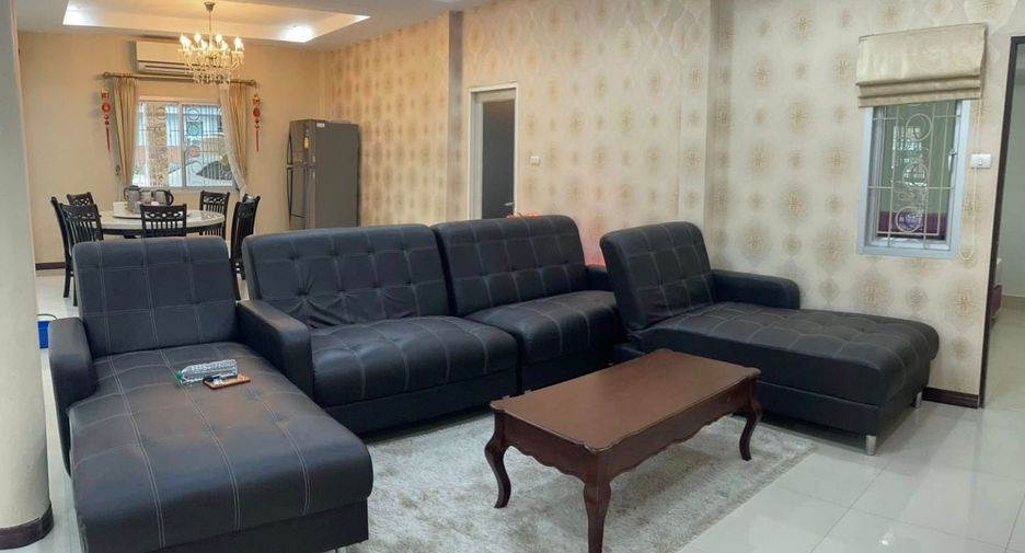 For rent 1 bed house in Phanat Nikhom, Chonburi