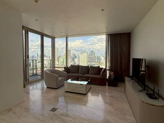 À louer 2 chambres condo à Bang Kho Laem, Bangkok
