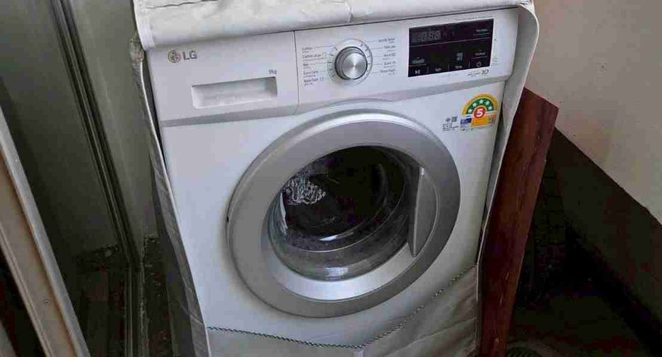 For sale 2 bedrooms condo in Khlong Toei, Bangkok