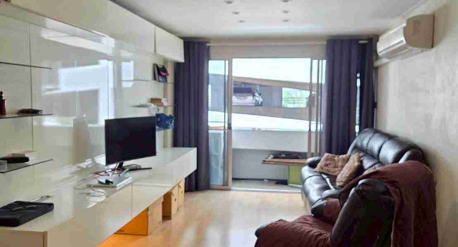 For sale 2 bedrooms condo in Khlong Toei, Bangkok