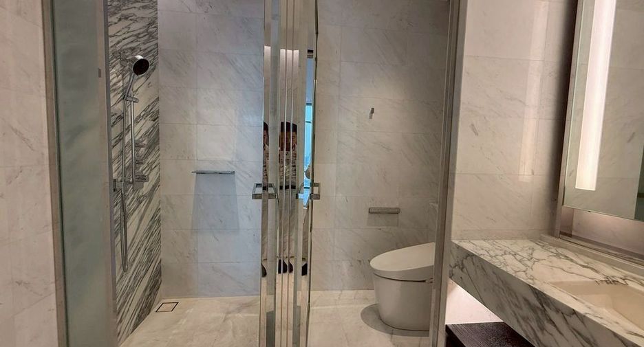 For rent 2 bedrooms condo in Bang Kho Laem, Bangkok