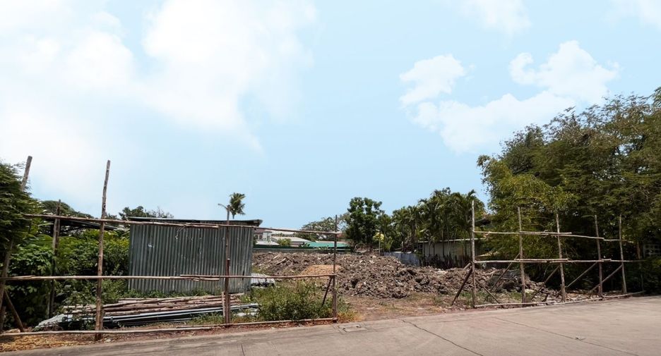 Grundstück zum Kauf in Mueang Nonthaburi, Nonthaburi