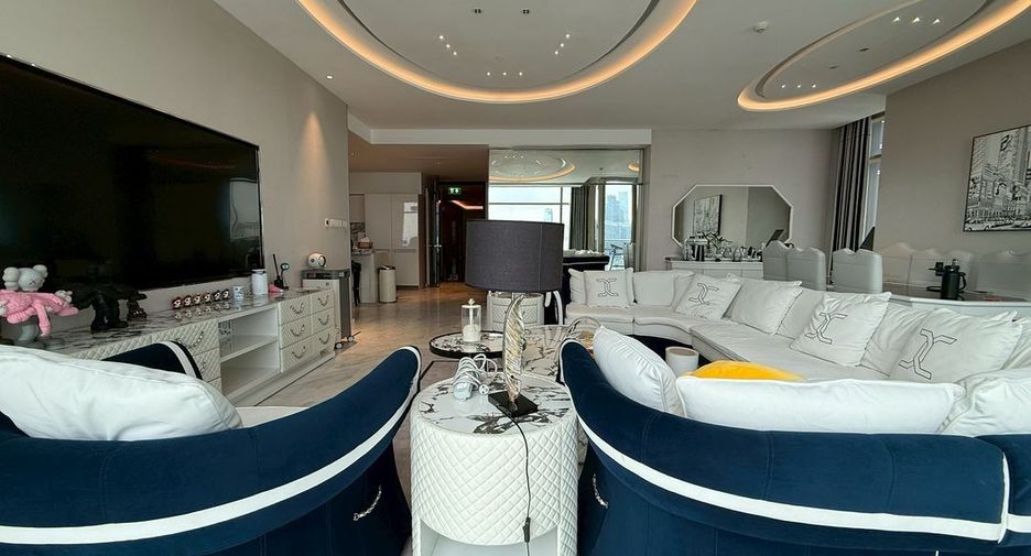For rent 3 bedrooms condo in Bang Kho Laem, Bangkok