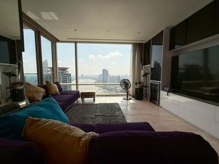 À louer 2 chambres condo à Bang Kho Laem, Bangkok