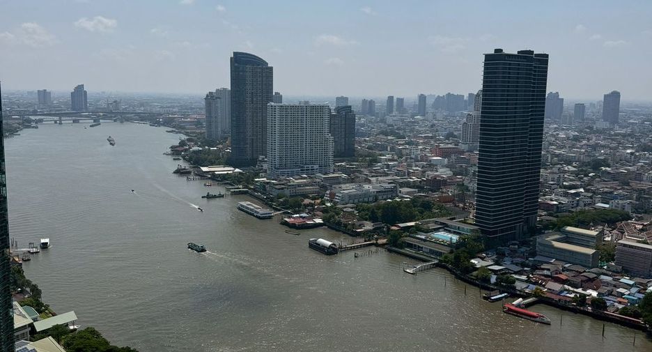 For rent 2 bedrooms condo in Bang Kho Laem, Bangkok