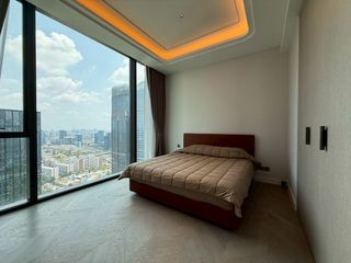 For rent 3 bedrooms condo in Sathon, Bangkok