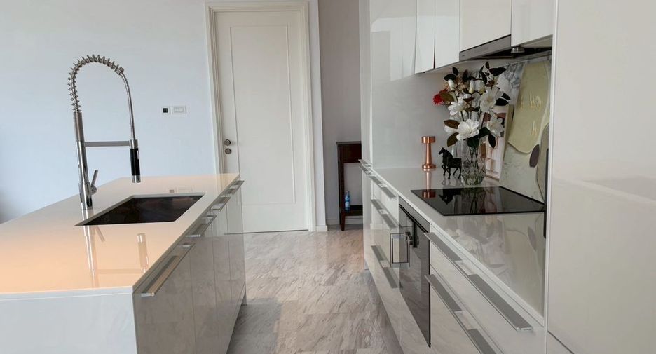For sale 2 bedrooms condo in Bang Kho Laem, Bangkok