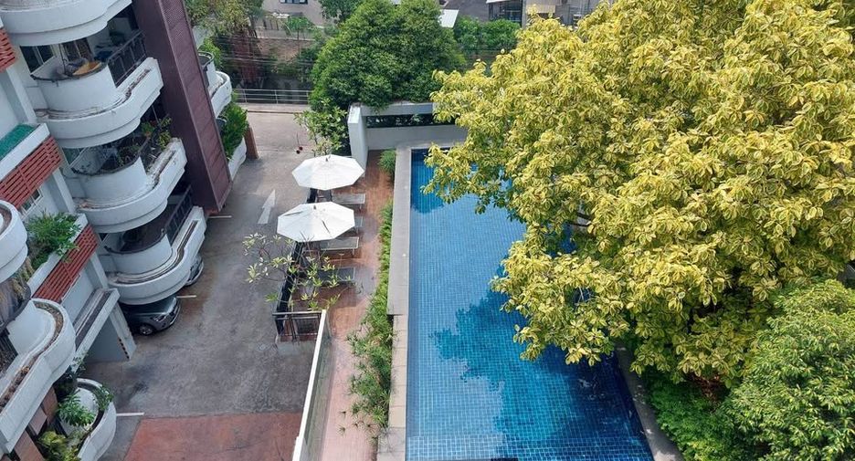 Wohnung zur Miete mit 1 Zimmer in Phra Khanong, Bangkok
