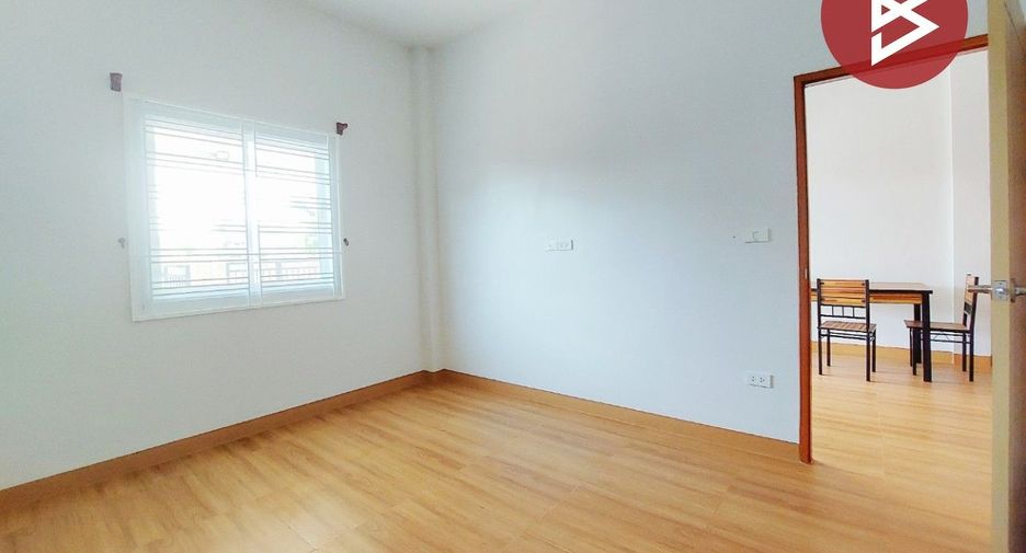 Casa adosada en venta de 2 habitaciones en Phon Phisai, Nong Khai
