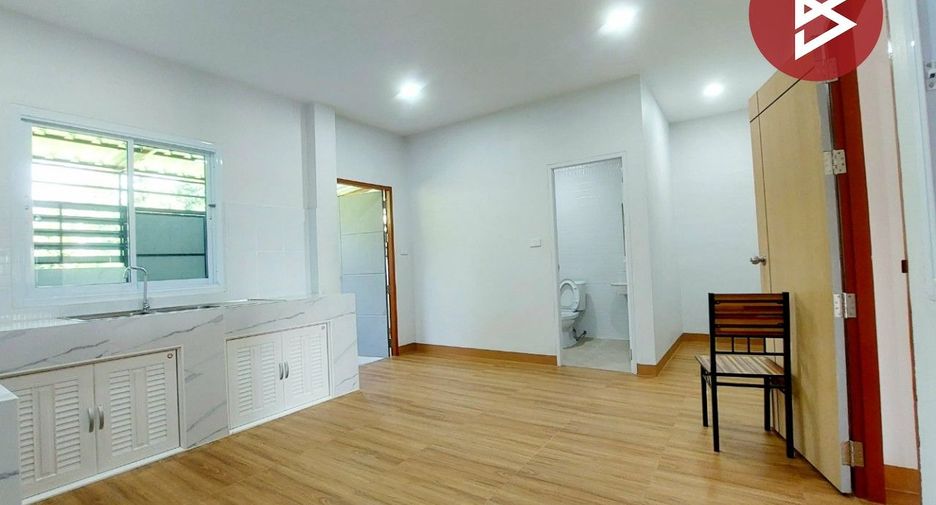 Casa adosada en venta de 2 habitaciones en Phon Phisai, Nong Khai