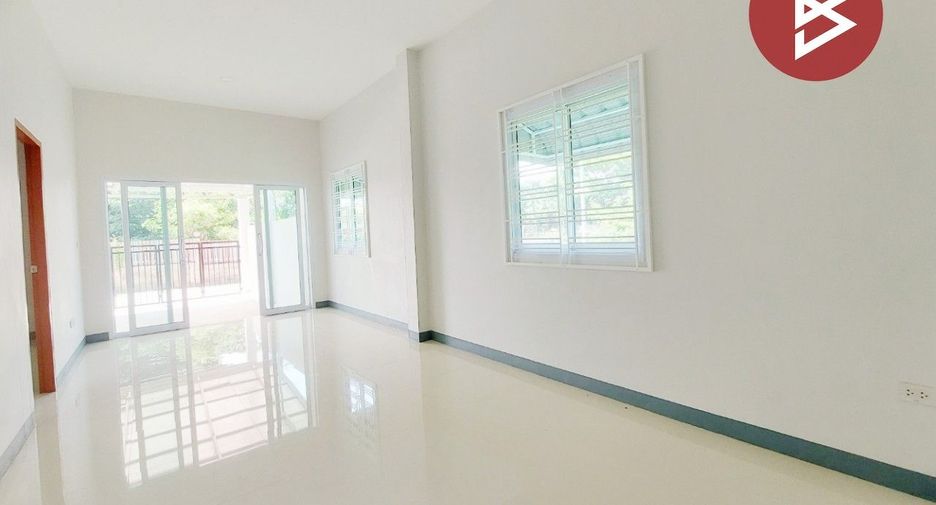 Casa adosada en venta de 2 habitaciones en Phon Phisai, Nong Khai