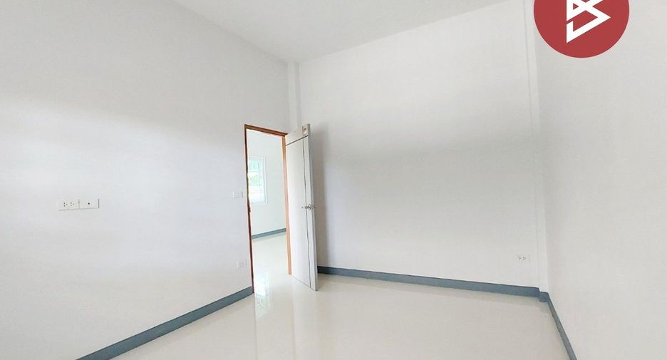 Casa adosada en venta de 2 habitaciones en Phon Phisai, Nong Khai