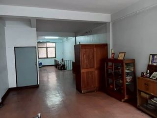 出售 商业空间 在 Phra Khanong, 曼谷