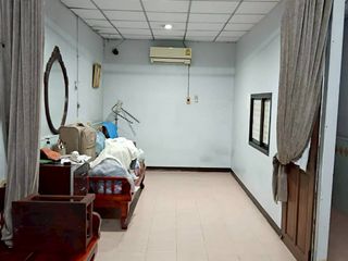 出售 商业空间 在 Phra Khanong, 曼谷
