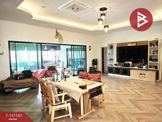 For sale 4 bedrooms house in Khlong Luang, Pathum Thani