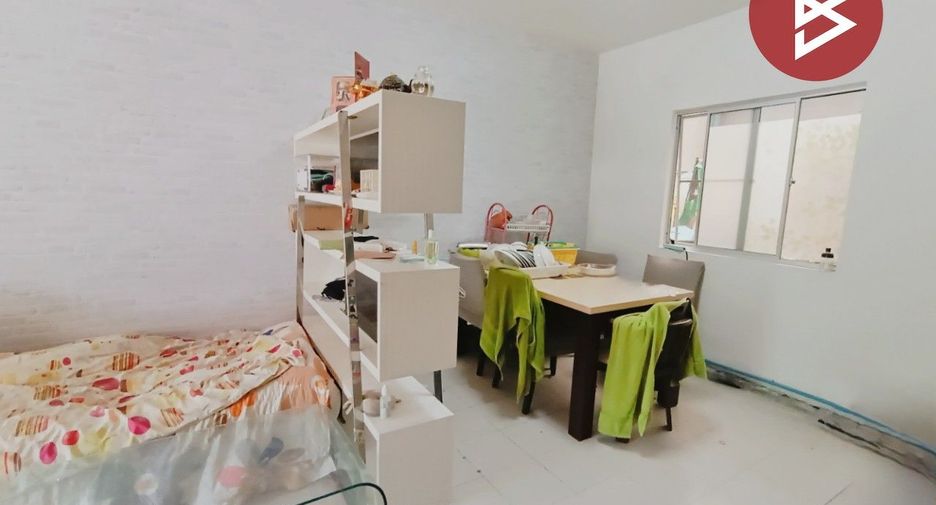 Casa adosada en venta de 3 habitaciones en Mueang Pathum Thani, Pathum Thani