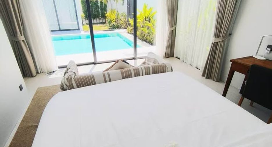 Villa en alquiler de 4 habitaciones en Mueang Phuket, Phuket