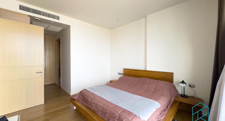 For rent 1 bed condo in Khlong San, Bangkok