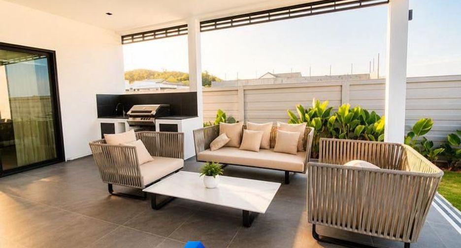 For sale 3 bedrooms villa in Hua Hin, Prachuap Khiri Khan