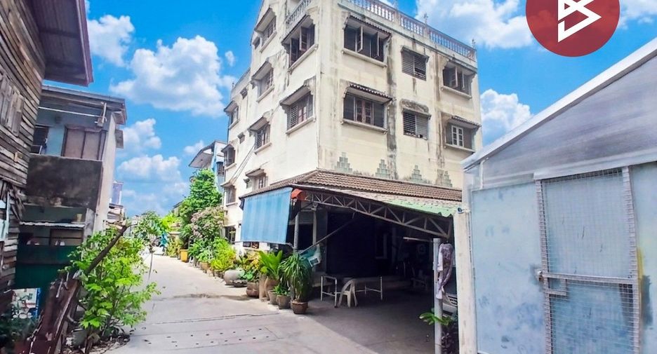 Gewerbefläche zum Kauf mit 3 Zimmer in Bang Kho Laem, Bangkok