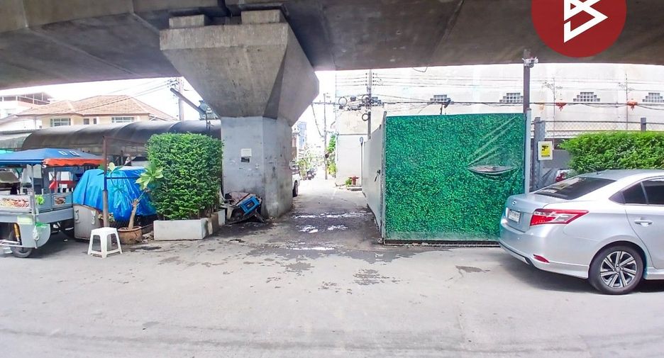 Gewerbefläche zum Kauf mit 3 Zimmer in Bang Kho Laem, Bangkok