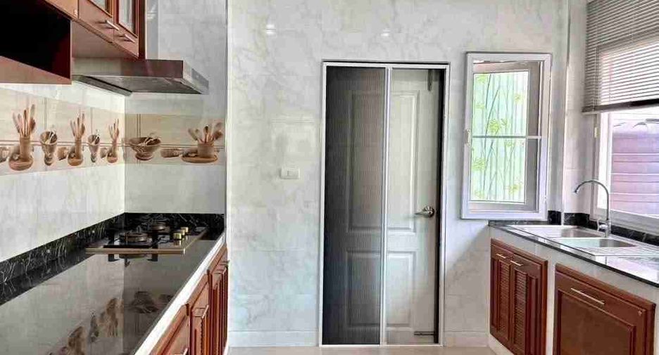 For rent 4 bedrooms house in Ban Khai, Rayong