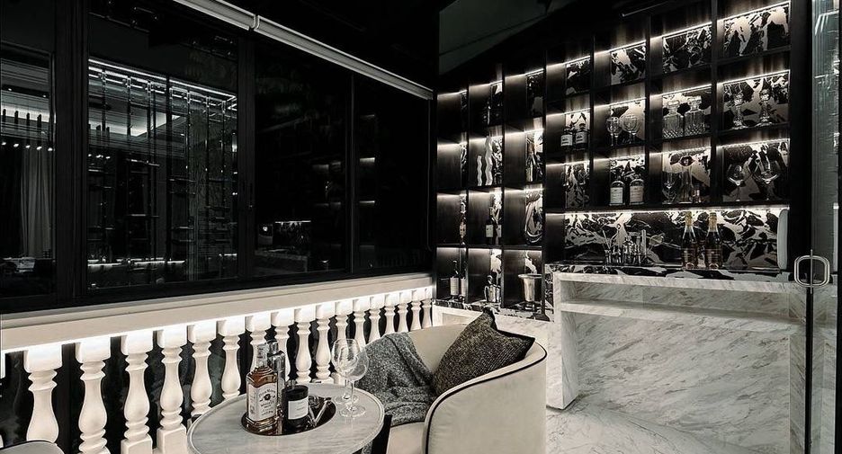 Casa en venta de 4 habitaciones en Watthana, Bangkok