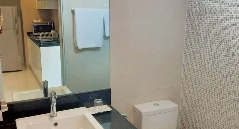 For rent 2 bedrooms condo in Sattahip, Chonburi