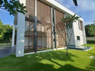 Haus zum Kauf mit 4 Zimmer in Na Jomtien, Pattaya