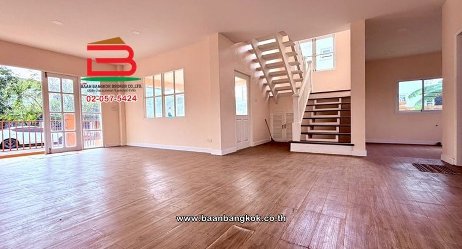 For rent そして for sale 3 ベッドルーム house in Khlong Luang, Pathum Thani