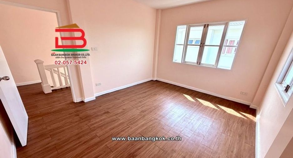 For rent そして for sale 3 ベッドルーム house in Khlong Luang, Pathum Thani