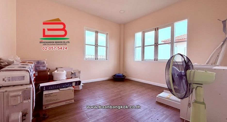 For rent そして for sale 3 ベッドルーム house in Khlong Luang, Pathum Thani