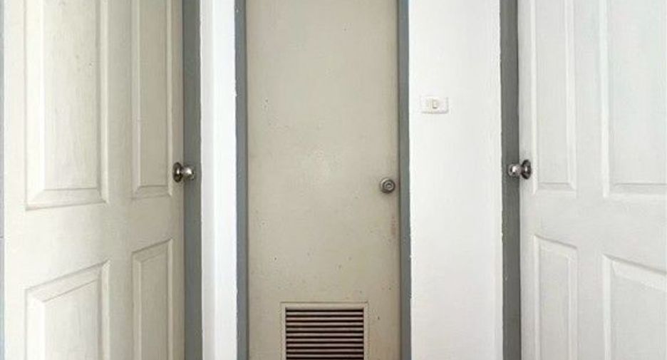 À vendre 2 chambres maison à Pluak Daeng, Rayong