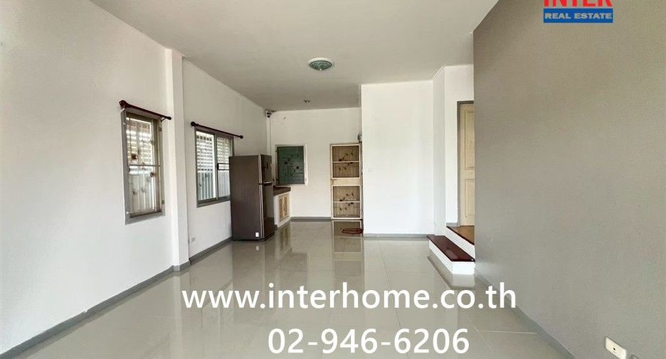 À vendre 2 chambres maison à Pluak Daeng, Rayong