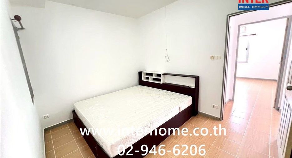 À vendre 2 chambres maison à Pluak Daeng, Rayong