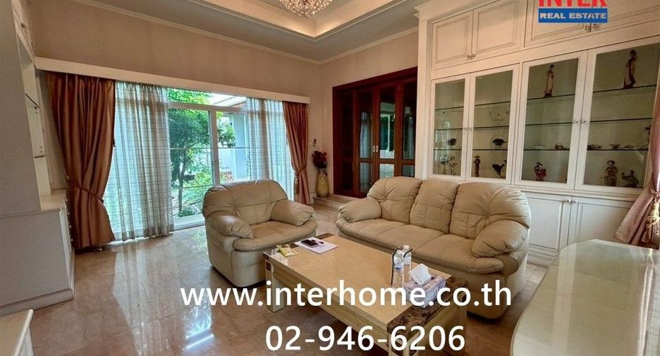 Casa en venta de 3 habitaciones en Lat Krabang, Bangkok